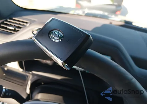 2025 Land Rover Defender 110 P300 from USA, damaged, VIN SALEJ7EX4S2448971